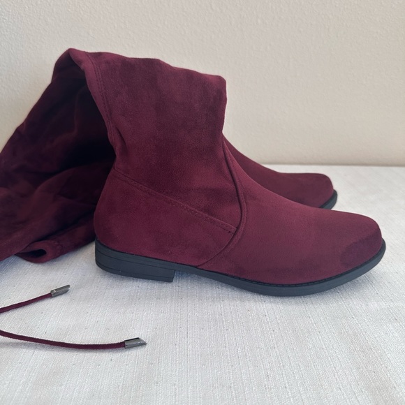 New TOP Moda Wine Microsuede Over The Knee Flat Boots Women’s 6.5 - Picture 3 of 14